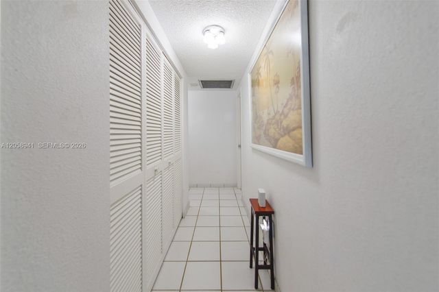 1980 S Ocean Drive 5E, Hallandale Beach, FL 33009