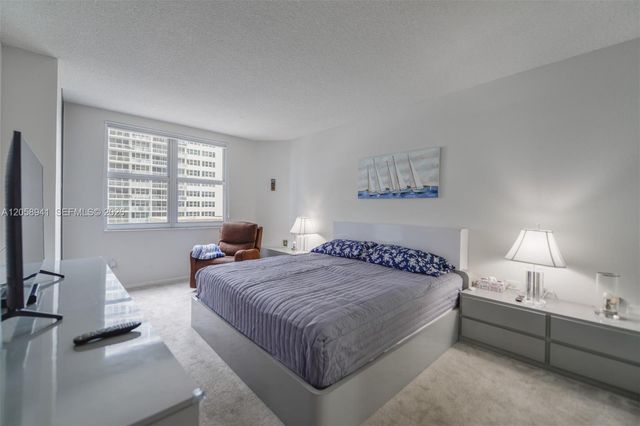 1980 S Ocean Drive 5E, Hallandale Beach, FL 33009