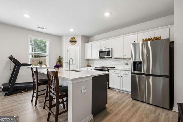 865 Lakeshore Drive, Winder, GA 30680