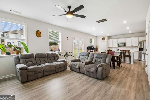 865 Lakeshore Drive, Winder, GA 30680