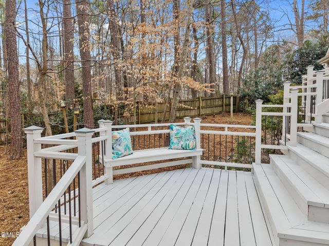 110 Linnaeus Place, Chapel Hill, NC 27514