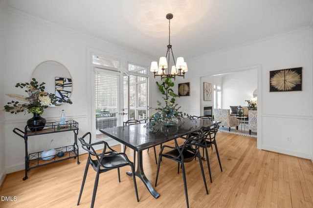 110 Linnaeus Place, Chapel Hill, NC 27514