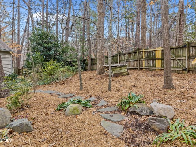 110 Linnaeus Place, Chapel Hill, NC 27514