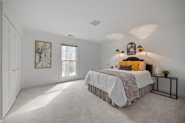 110 Linnaeus Place, Chapel Hill, NC 27514