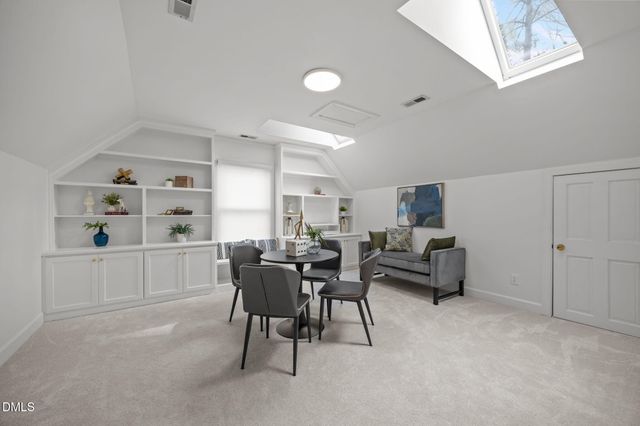 110 Linnaeus Place, Chapel Hill, NC 27514