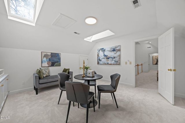 110 Linnaeus Place, Chapel Hill, NC 27514