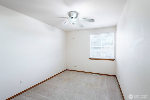 816 3rd Avenue NW, Puyallup, WA 98371