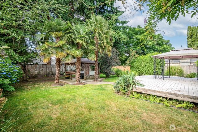 816 3rd Avenue NW, Puyallup, WA 98371
