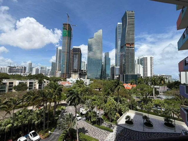 1581 Brickell Avenue 406, Miami, FL 33129