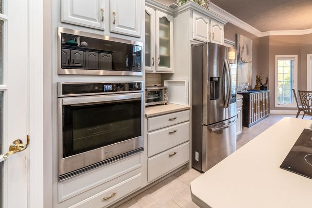 850 Stone Creek Drive, Makanda, IL 62958