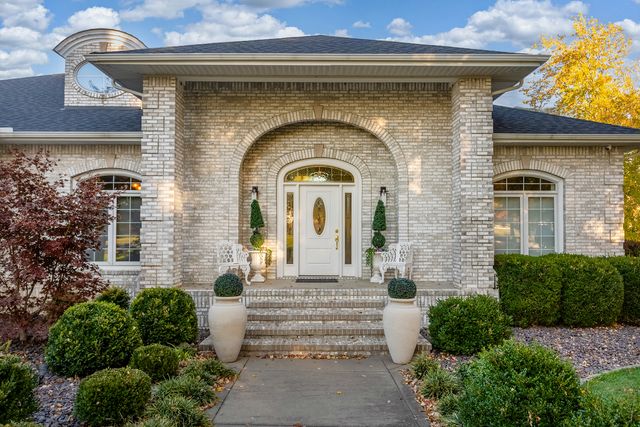 850 Stone Creek Drive, Makanda, IL 62958