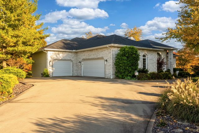850 Stone Creek Drive, Makanda, IL 62958