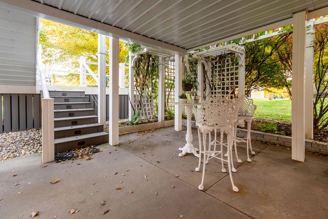 850 Stone Creek Drive, Makanda, IL 62958