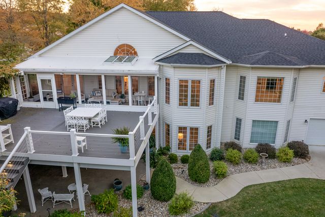 850 Stone Creek Drive, Makanda, IL 62958