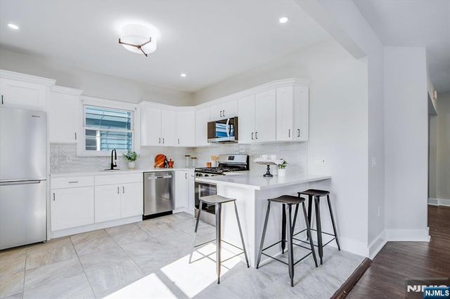 108 Hillside Terrace, Irvington, NJ 07111