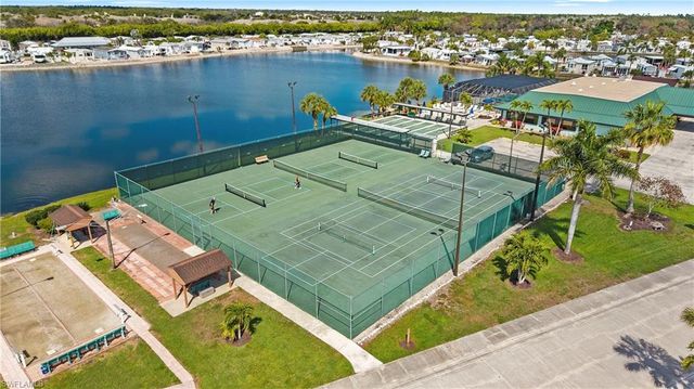 186 Panther Pass CIR 186, Naples, FL 34114