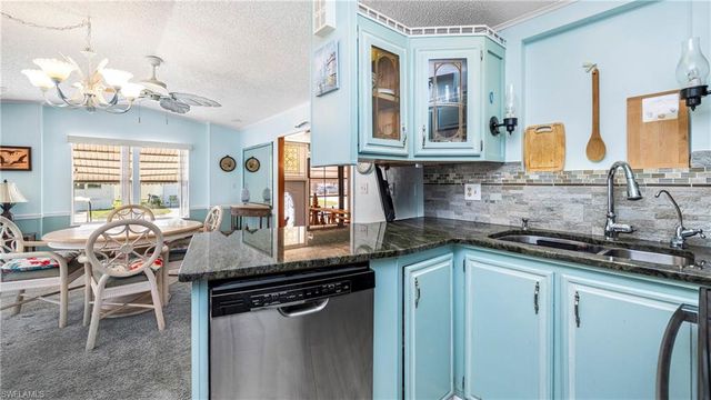 186 Panther Pass CIR 186, Naples, FL 34114
