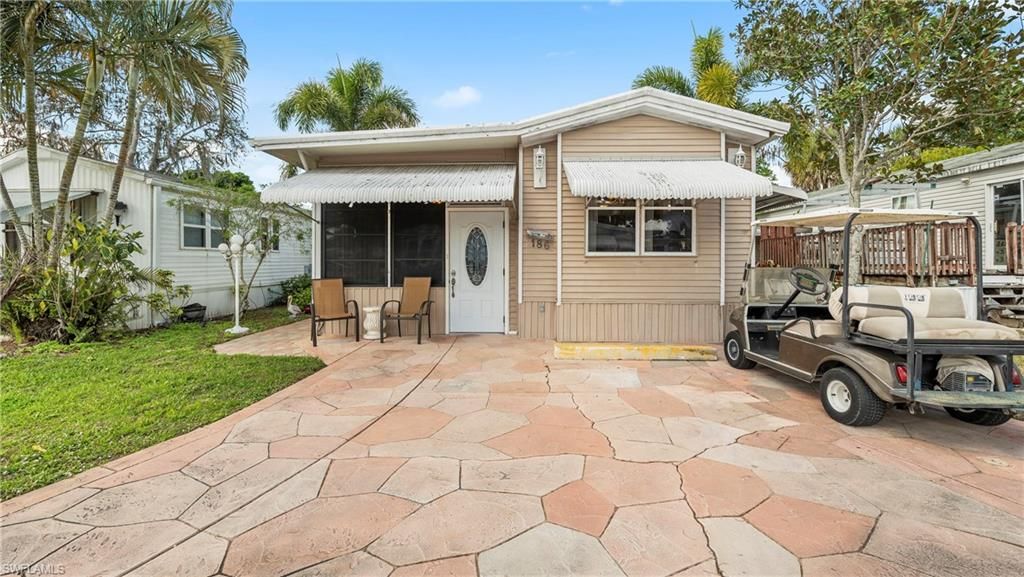 186 Panther Pass CIR 186, NAPLES, FL 34114 — photo 2