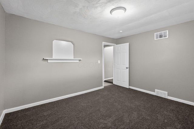 2083 Ormond Avenue, Columbus, OH 43224