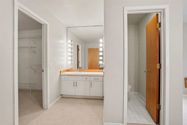 1439 W Sternberg Road, Norton Shores, MI 49441