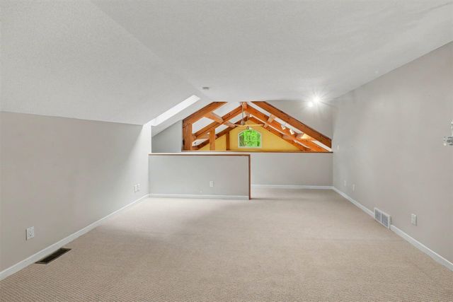 1439 W Sternberg Road, Norton Shores, MI 49441