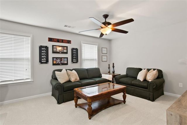 324 Willow Walk, Canton, GA 30114