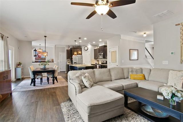 324 Willow Walk, Canton, GA 30114