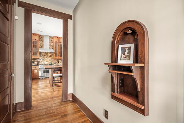 1090 Lamonte Lane, Houston, TX 77018