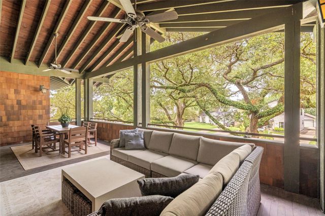 1090 Lamonte Lane, Houston, TX 77018