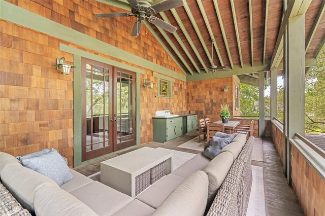 1090 Lamonte Lane, Houston, TX 77018