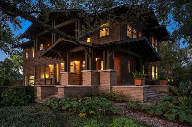 1090 Lamonte Lane, Houston, TX 77018