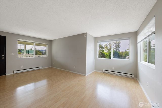 361 Earlington Avenue SW, Renton, WA 98057