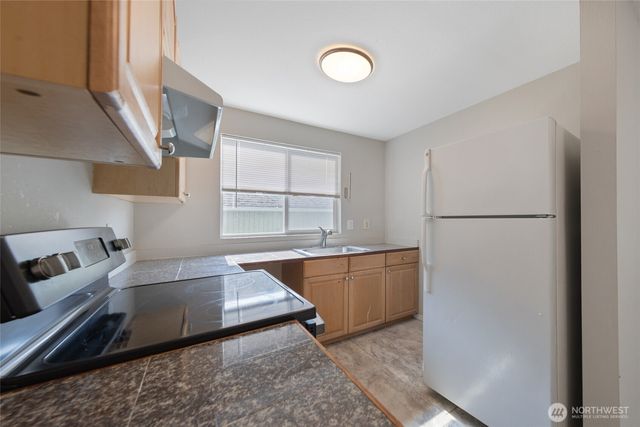 361 Earlington Avenue SW, Renton, WA 98057