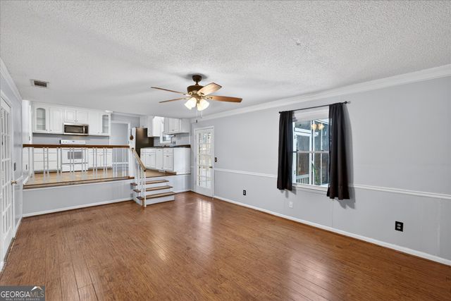 208 Bel Air Drive, Statesboro, GA 30461