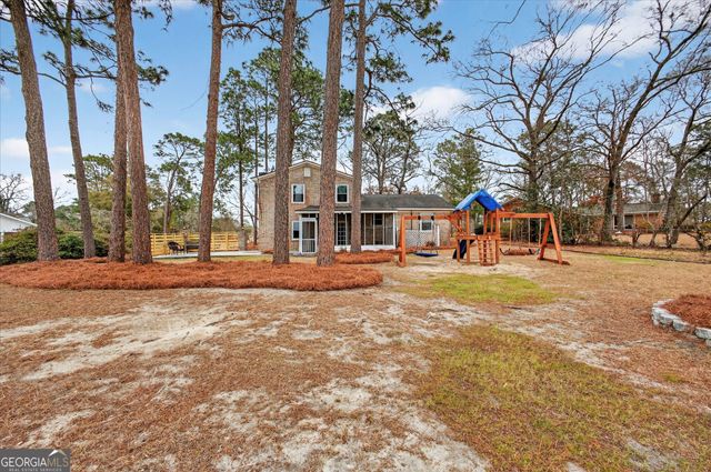 208 Bel Air Drive, Statesboro, GA 30461