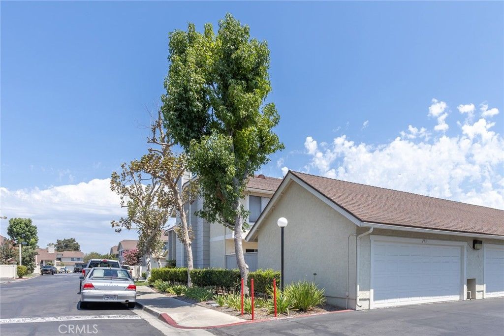 1700 W Cerritos 256, Anaheim, CA 92804 — exterior