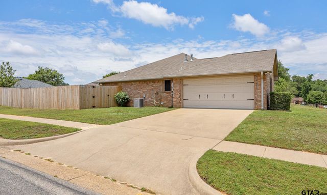 19078 Gaines Way Drive, Flint, TX 75762