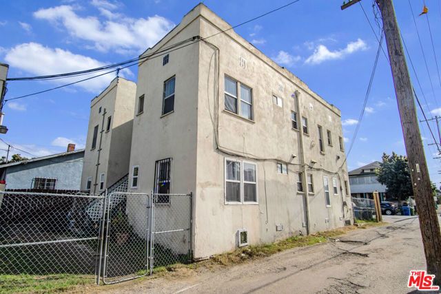 625 E 50th Street, Los Angeles, CA 90011