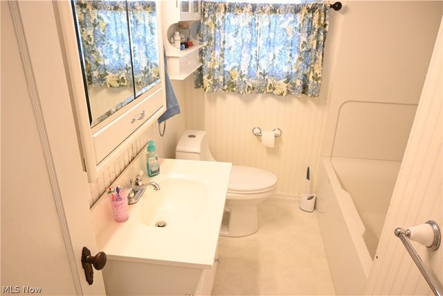 94 N 5th Street, Rittman, OH 44270