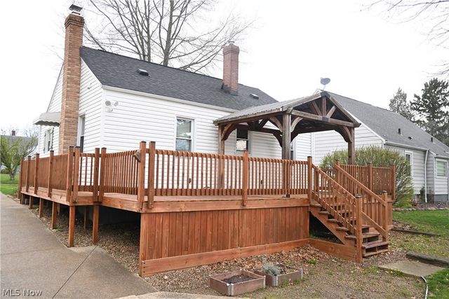 94 N 5th Street, Rittman, OH 44270