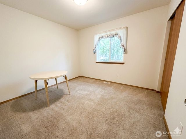 2404 Boulevard Heights Loop SE, Olympia, WA 98501