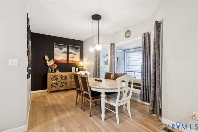 16361 Little River Dr, Beaverdam, VA 23015