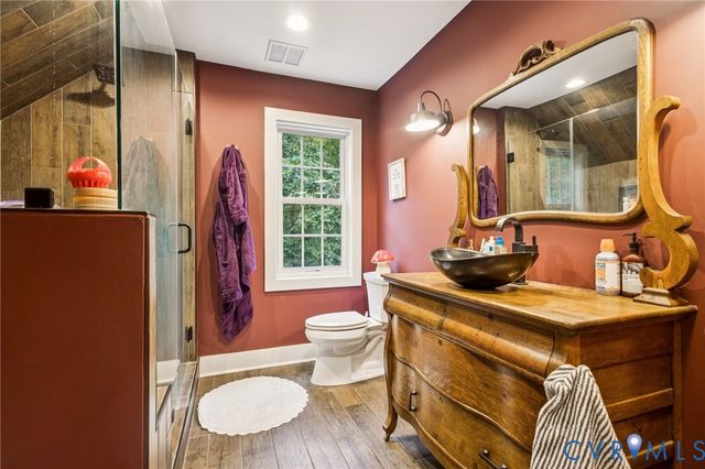 16361 Little River Dr, Beaverdam, VA 23015