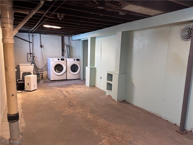 1236 Arnold Avenue, Akron, OH 44305