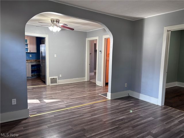 1236 Arnold Avenue, Akron, OH 44305