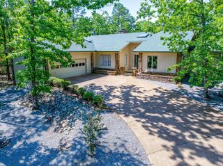 14 Indiana Place, Hot Springs Village, AR 71909