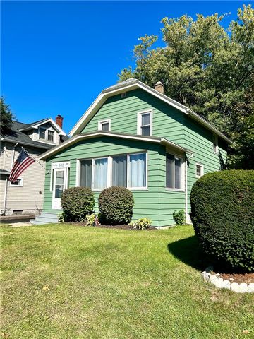 542 Empire Boulevard, Irondequoit, NY 14609