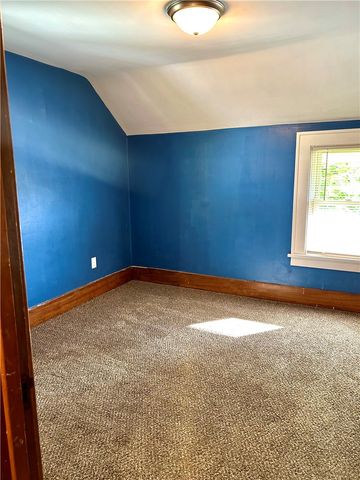 542 Empire Boulevard, Irondequoit, NY 14609