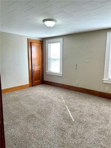 542 Empire Boulevard, Irondequoit, NY 14609