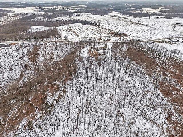 5520 Highway T, Augusta, MO 63332